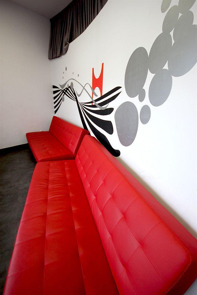 Botxo Gallery - Youth Hostel Bilbao Exteriér fotografie